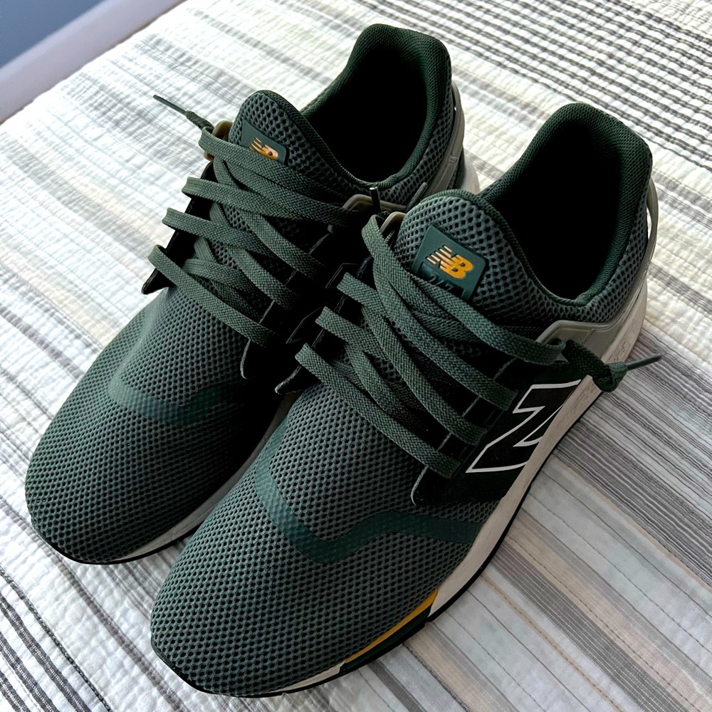 New balance 247 size 11